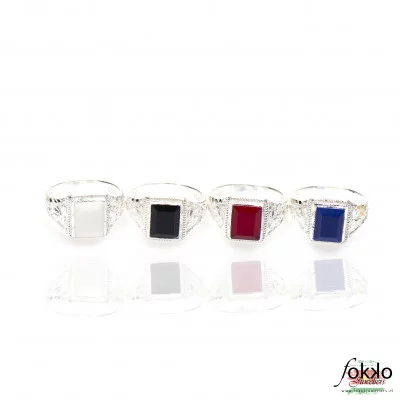 Zilveren Surinaamse sieraden