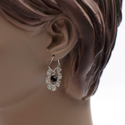 Ronde mattenklopper oorbellen | Surinaamse oorbellen | Surinaamse sieraden