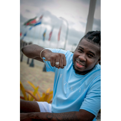 Mattenklopper ring (maat M). Surinaamse sieraden. Surinaamse ring.